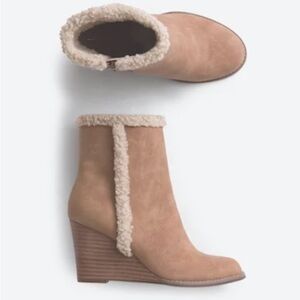 Report Tan Wedge Bootie’s with Cozy Faux Fur